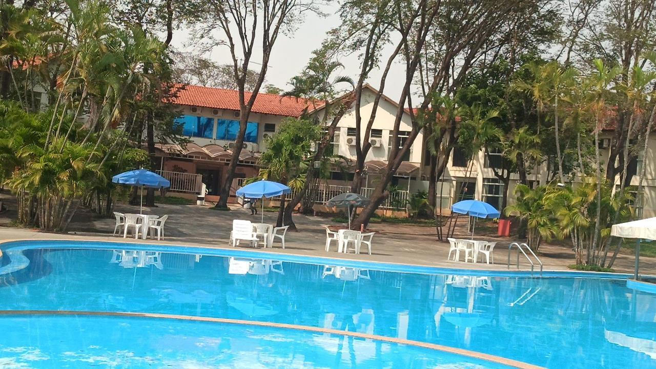 Hotel Agua Das Araras Paraguacu Paulista Eksteriør billede