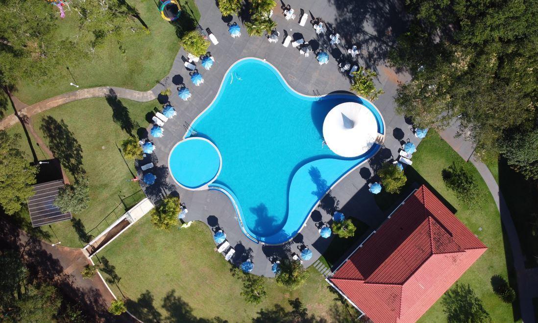 Hotel Agua Das Araras Paraguacu Paulista Eksteriør billede