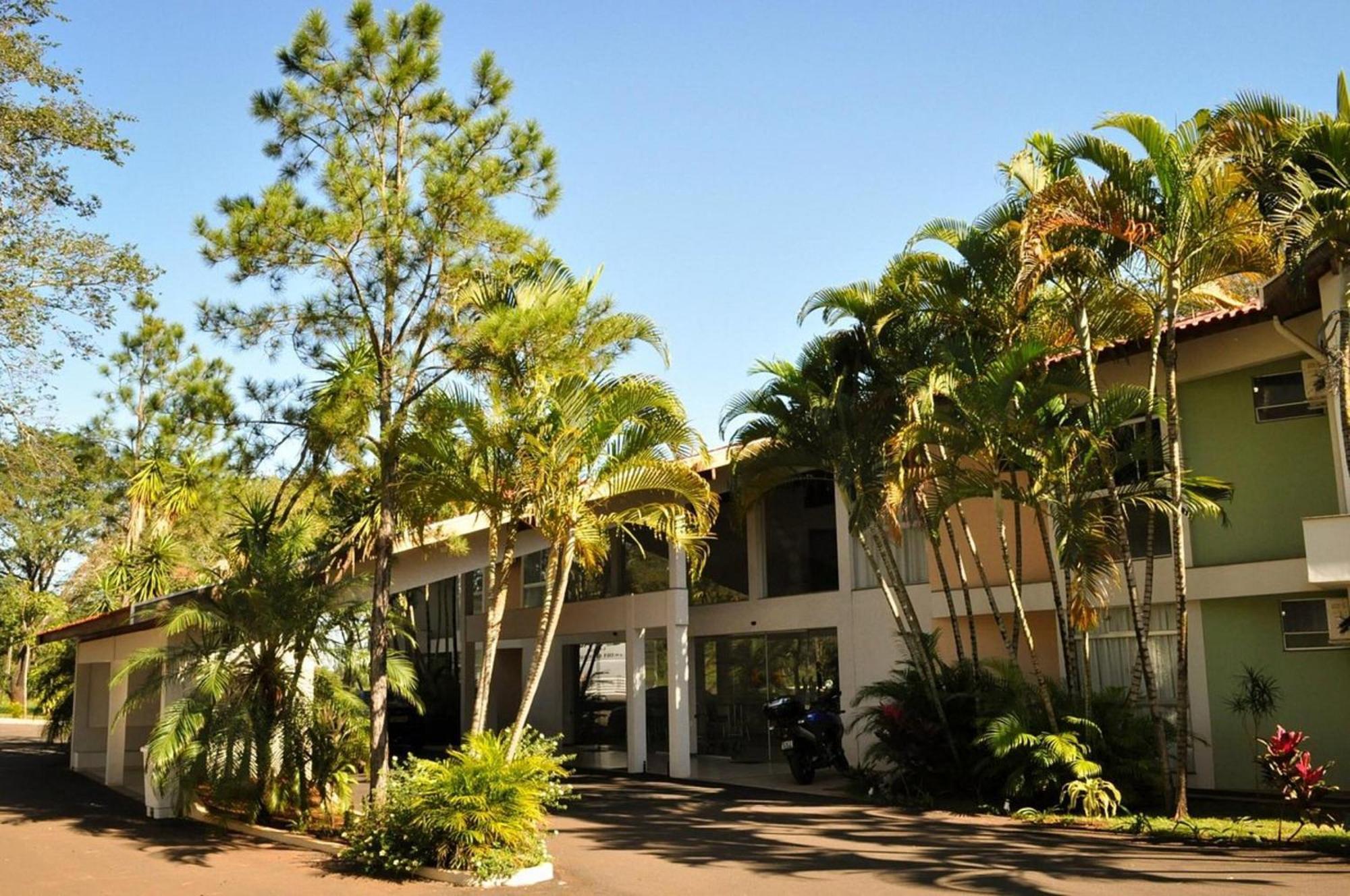 Hotel Agua Das Araras Paraguacu Paulista Eksteriør billede