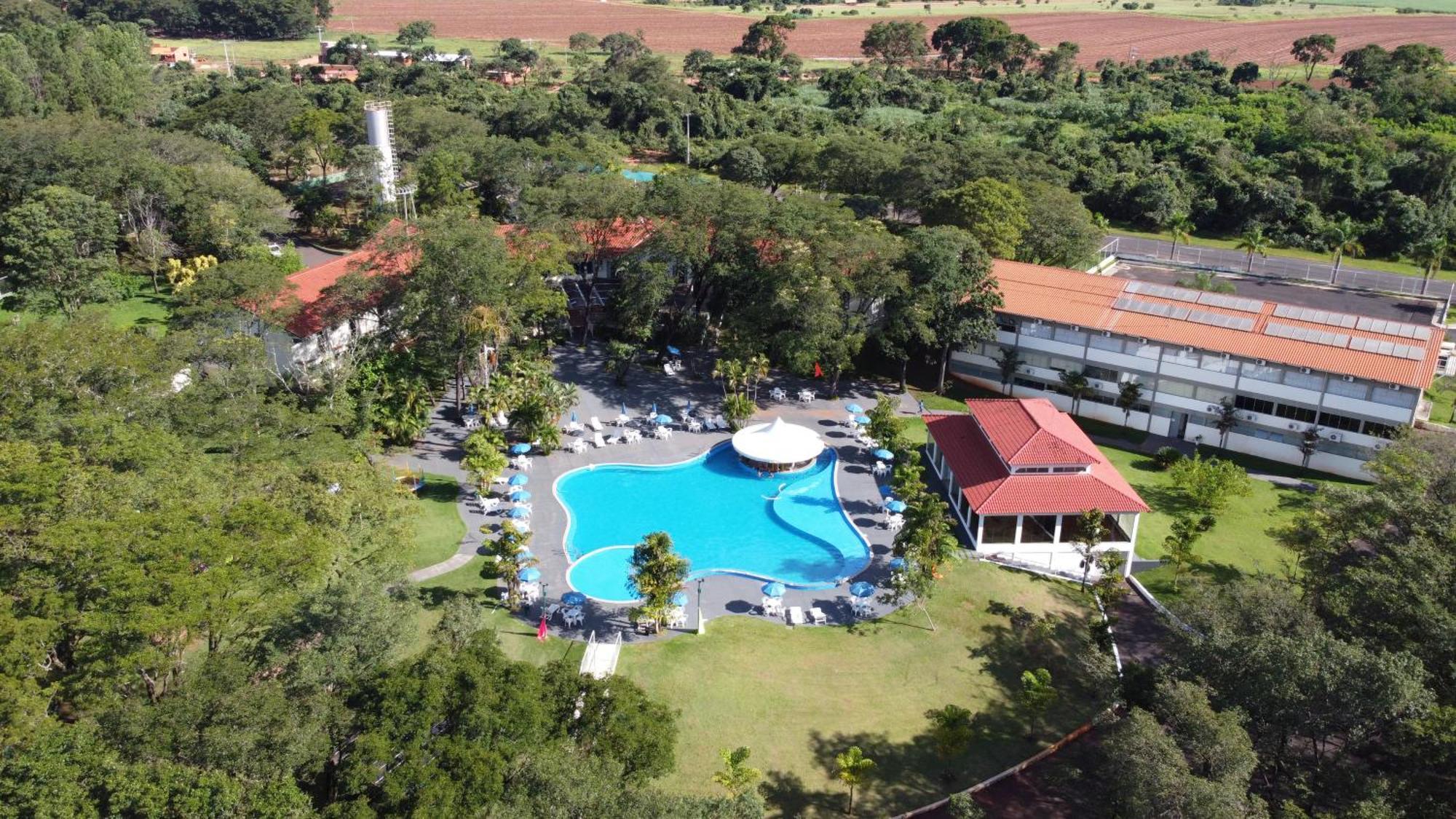 Hotel Agua Das Araras Paraguacu Paulista Eksteriør billede
